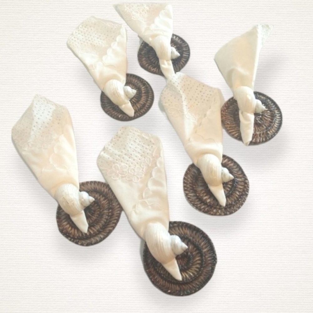 Nwot Set of 6 Sea Shell Napkin Holders, Dinner Napkins, and Handwoven Coasters